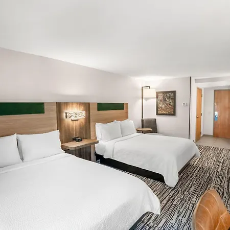 Holiday Inn Express & Suites Hayward By Ihg Exterior photo
