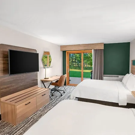 Holiday Inn Express & Suites Hayward By Ihg Exterior photo